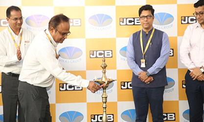 JCB Leaders Visit Sanden for Technology Day Collaboration